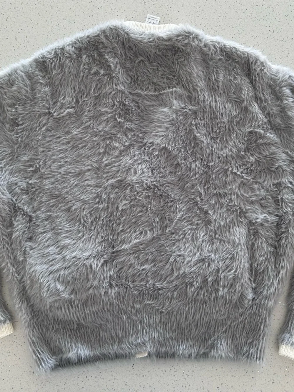 adidas Light Grey Fuzzy V-Neck Cardigan with Cream Trim Asia Exclusive US Large - Picture 9 of 14